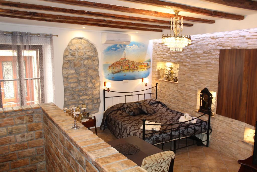 רוביני Rooms Da Angelica Old City 2 מראה חיצוני תמונה